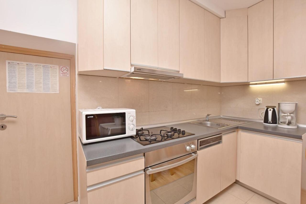 Apartment Mate Omiš Eksteriør billede
