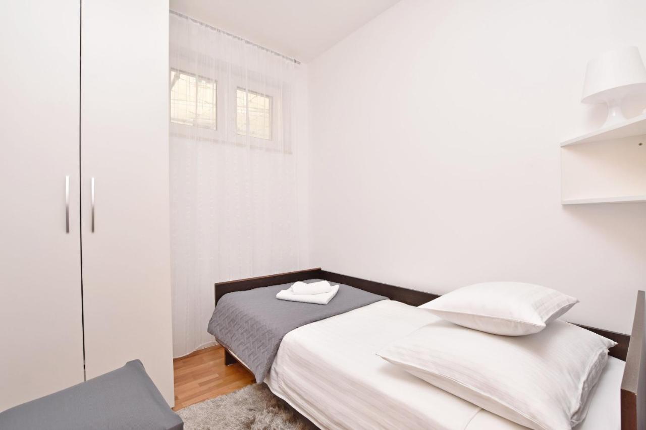 Apartment Mate Omiš Eksteriør billede